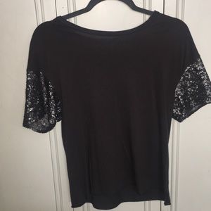 Unique AE Top 🛍